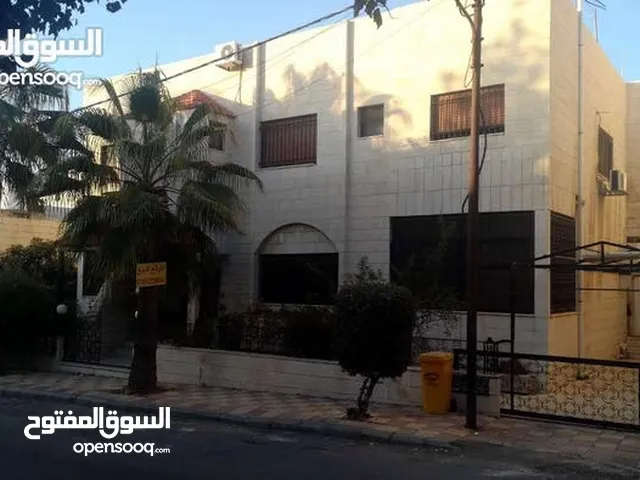 550m2 5 Bedrooms Villa for Sale in Amman Khalda