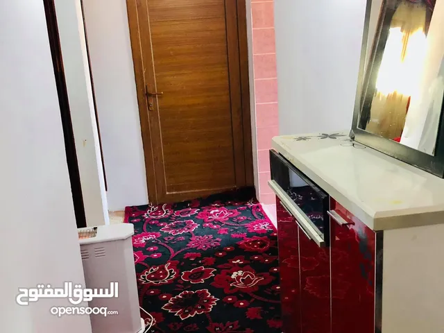 110 m2 3 Bedrooms Apartments for Rent in Tripoli Jazeerat Al-Fahm