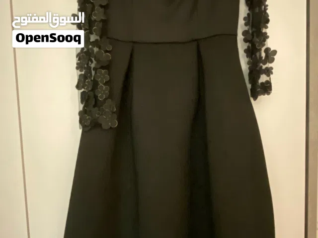 Black dress elegant good fit for xs s and m, فستان اسود فخم مناسب للسهرات والأعراس ينفع قياس xs s m