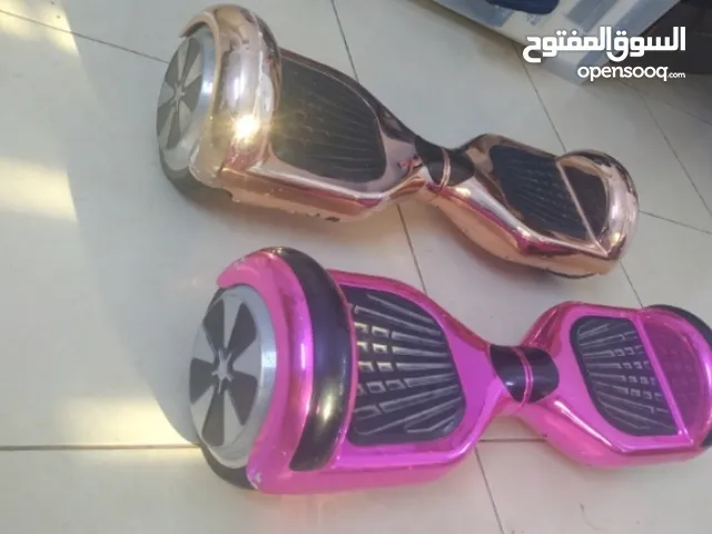 HOVERSTAR Hoverboard مع مكبر صوت بلوتوث ، سكوتر ذاتي التوازن مع أضواء LED ، جناح لوحات تحوم كهربائي