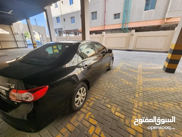 Toyota Corolla 2012 excellent engine condition for urgent sale