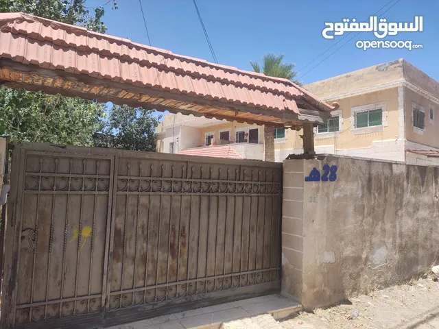 520 m2 More than 6 bedrooms Townhouse for Sale in Amman Al Muqabalain