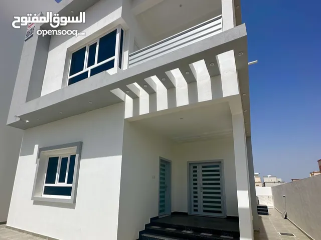 315m2 5 Bedrooms Villa for Sale in Muscat Al Maabilah
