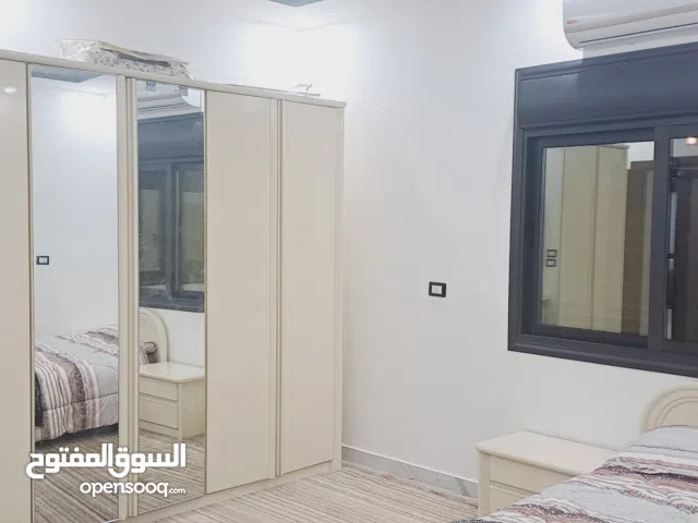 340 m2 More than 6 bedrooms Townhouse for Rent in Jerash Soof