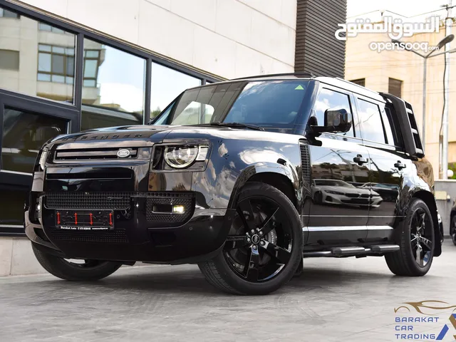 لاند روفر ديفندر بنزين بلاك ايديشن 2023 Land Rover Defender 110 P400 X-Dynamic SE Black Edition