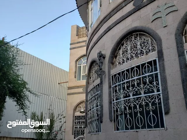 800 m2 More than 6 bedrooms Villa for Rent in Sana'a Haddah