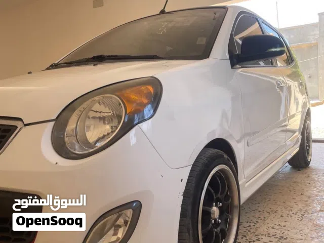 2011 كيا بيكانتو LX