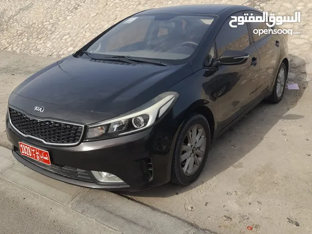 Sedan Kia in Muscat