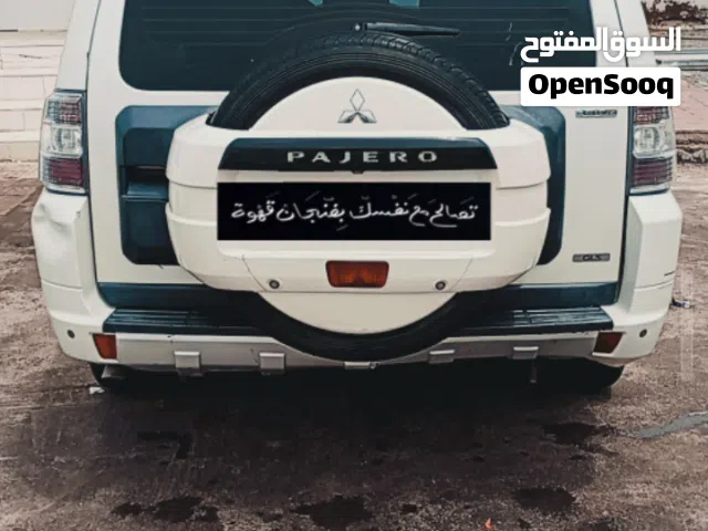 2013 ميتسوبيشي باجيرو GLS Top
