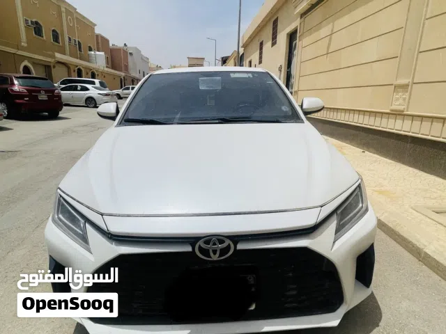 2023, تويوتا, يارس, Y
