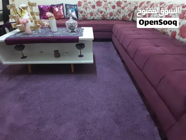 طقم كنب مع سجاده مستعمل للبيع