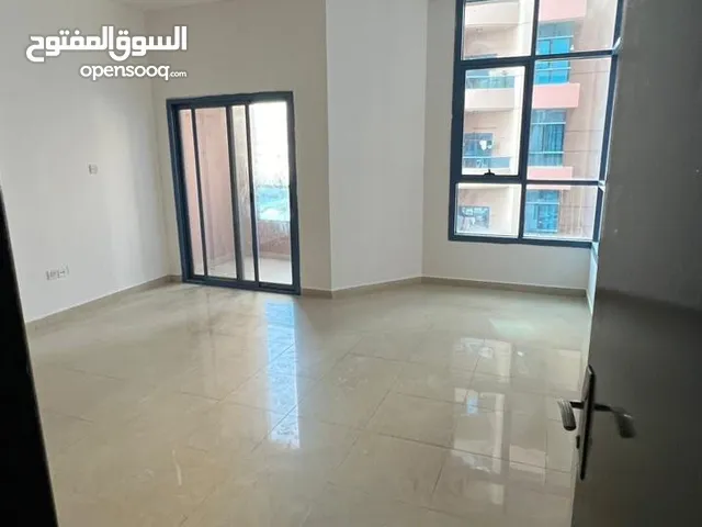 220 m2 4 Bedrooms Apartments for Rent in Ajman Al Naemiyah
