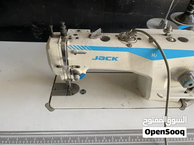 مكينة خياطة واحدة درزة والثانية درزي تين