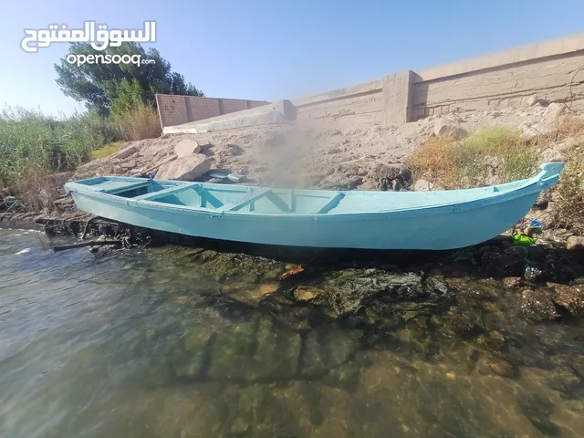بلم طول 5 متر عرض 90 خفيف جدا فيبر يشل 3نفرات ترهم عليه شختوره من 5 ل 18 .بصره