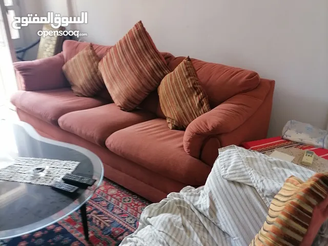 شقة للإيجار بمنطقة راس النبع/ شارع بشارة الخوري