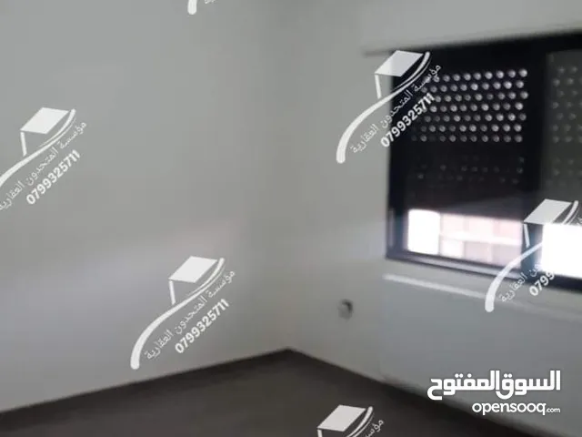 لقطة الإيجار فارغ ديلوكس خلدا