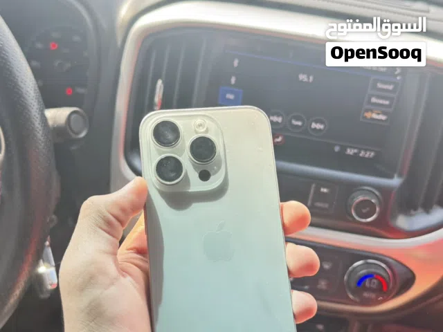 للبيع ايفون 15 برو نضيف جدا