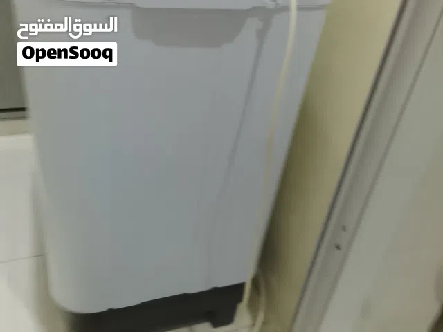 سرير و كنبات و ثلاجة و غسلاة ملابس