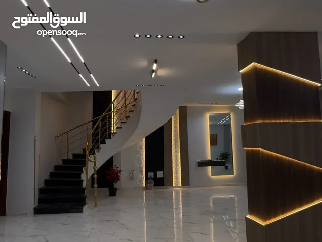 350 m2 4 Bedrooms Villa for Sale in Giza Hadayek al-Ahram