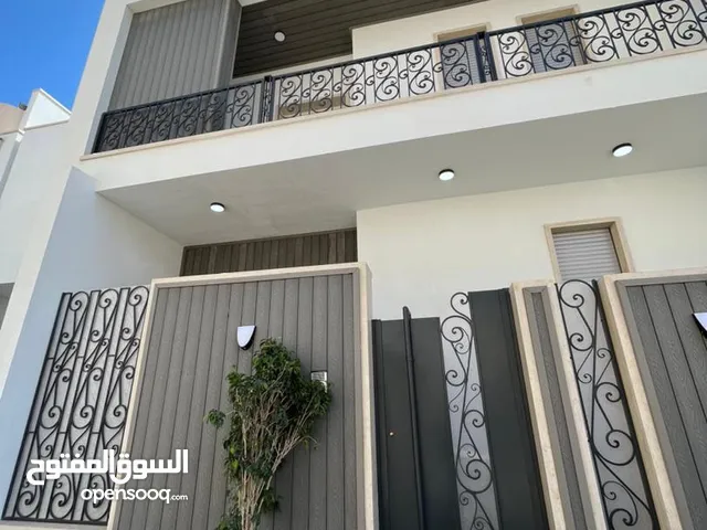 650 m2 More than 6 bedrooms Villa for Sale in Tripoli Bin Ashour