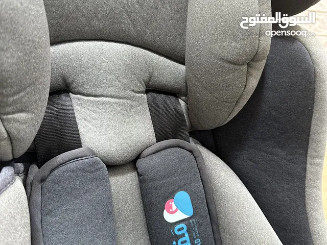 كارسيت سيارة من عمر 6 شهور