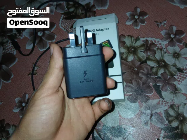 السلام عليكم شاحن سامسونك تايبسي 45 واط للبيع
