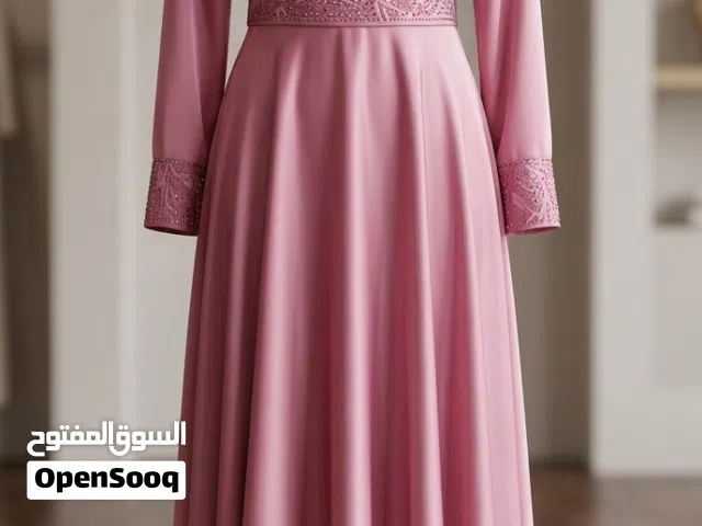 فستان سواريه كشمير تطريز رقيق حالة الزيرو