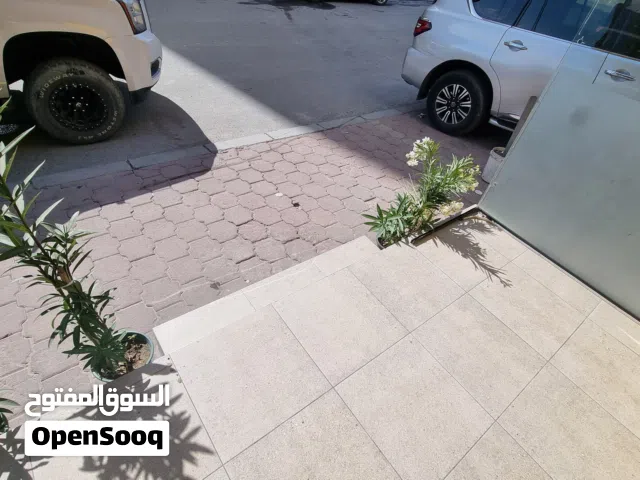 للايجار محل 40 متر مربع بصباح السالم مع دفع خلو  Shop for rent, 40 square meters, in Sabah Al-Salem,