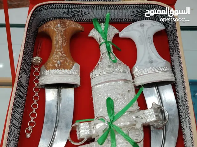خنجر سعيديه 7 حلقات مصنوعه من الفضه الخالص صياغه عمانيه
