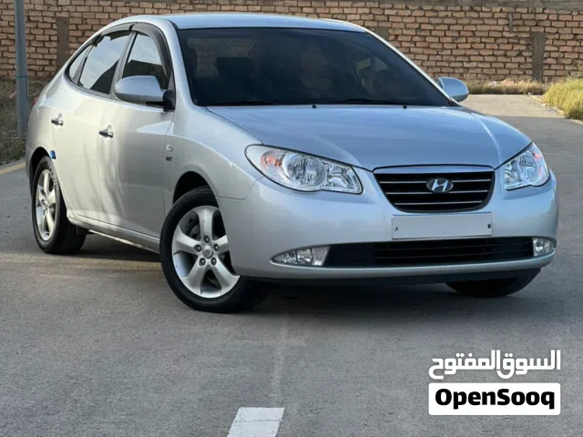Used Hyundai Avante in Tripoli