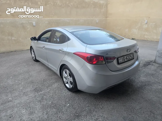 Used Hyundai Avante in Amman
