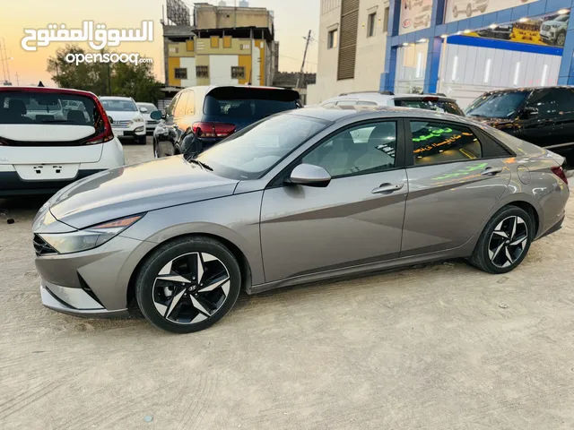 Used Hyundai Elantra in Basra