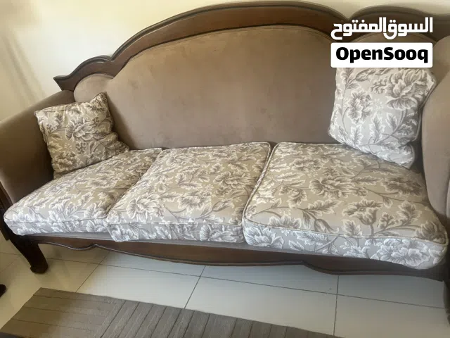 طقم كنب 7 مقاعد خشب زان 200د