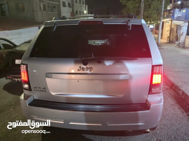 جيب جراند شيروكي 2006
