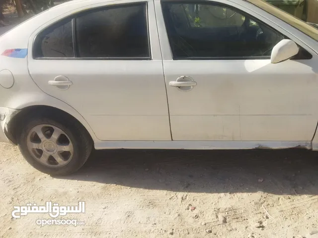 Skoda 2004