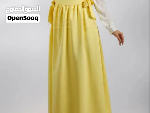 فستان حوامل او فستان طالبات