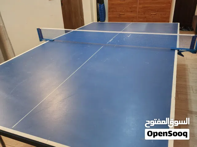 عرطة طاولة تنس قابلة للطي مع أربع مضارب