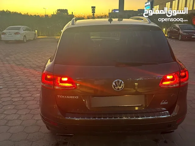 Used Volkswagen Touareg in Farwaniya