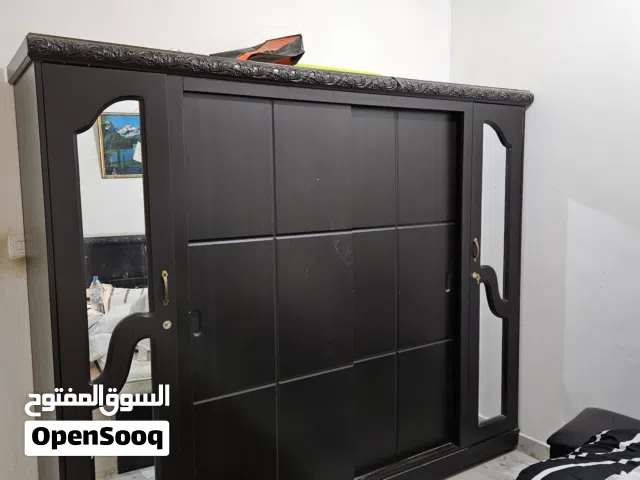 للبيع غرفة نوم