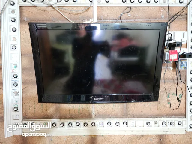 Samsung LCD 32 inch TV in Basra