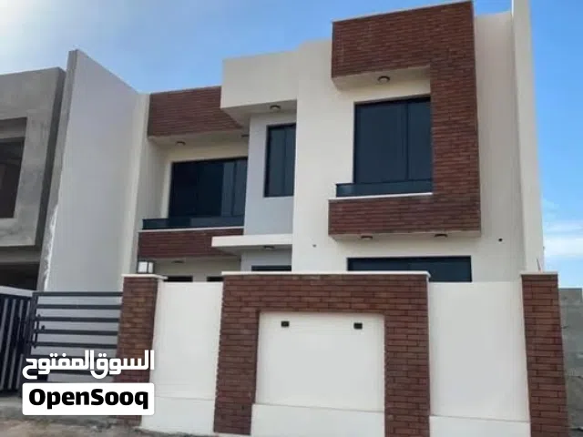 دار  للبيع في مدينة الرياحين
