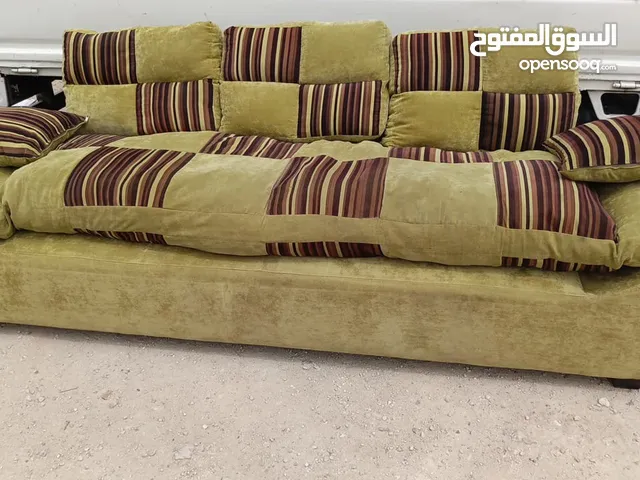 طقم كنب أمريكي خمس مقاعد خشب سويد بحالة وكالة