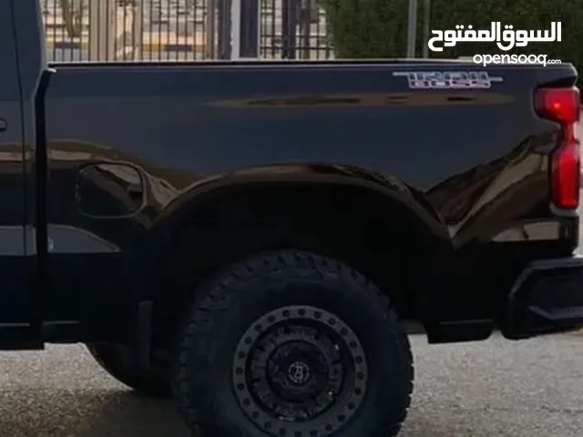 Black Rhion 17 Tyre & Rim in Mubarak Al-Kabeer