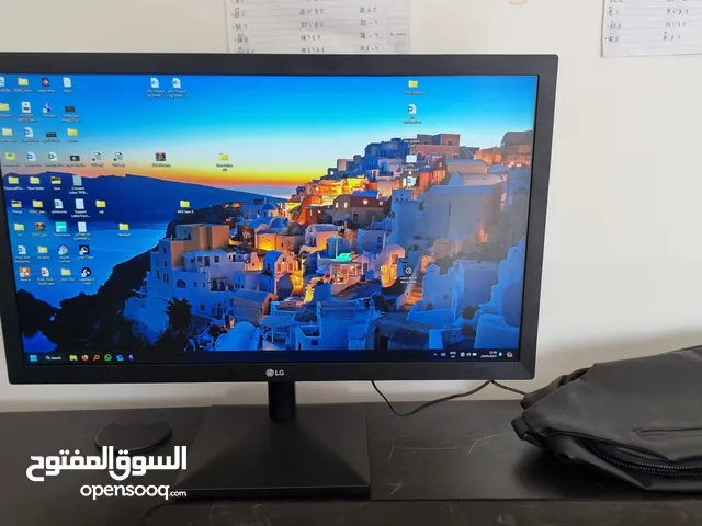 22" LG monitors for sale  in Mubarak Al-Kabeer