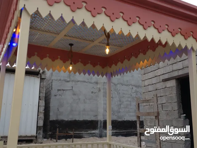 سقائف خشبية حسب الطلب للبيع بأفضل انواع المواد و باختيارك للدزاين و الالوان و الاضائة