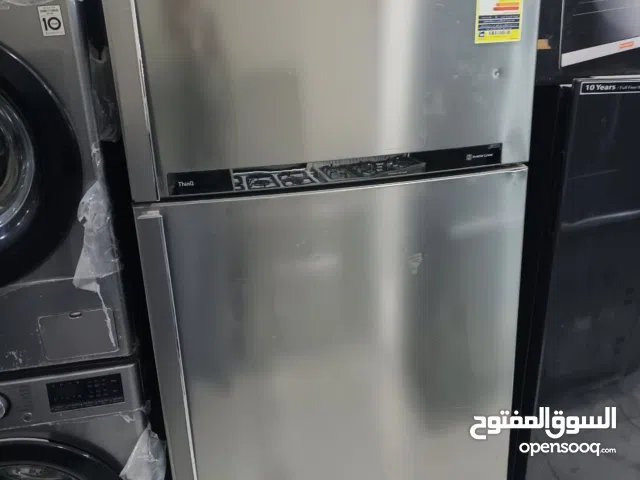 ثلاجه LG إنفرتر بنص سعرها 592 لتر 21 قدم سيلفر خاصية بلازما للحافظ ع الطعام من البكتريا  شاشة ديچتال