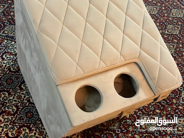 تكاية لاندكروزر للبيع