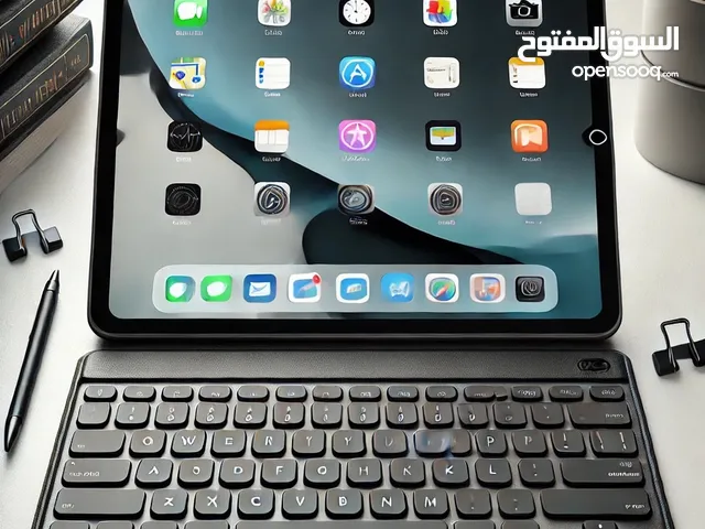 كفر مع كيبورد للايباد اير 6 2024 مقاس 13 انش