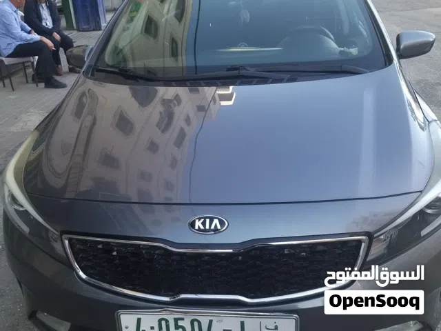 Used Kia Cerato in Hebron