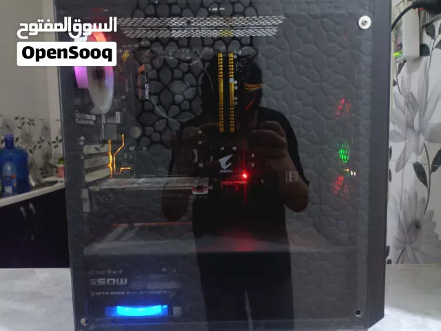 كمبيوتر العب متوسط الى قوي مستعمل يشبه الجديد نضيف جدا بسعر 450الف دينار عراقي قابل للتفاوض